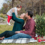 family portraits, family portrait photography, family photos, christmas photos